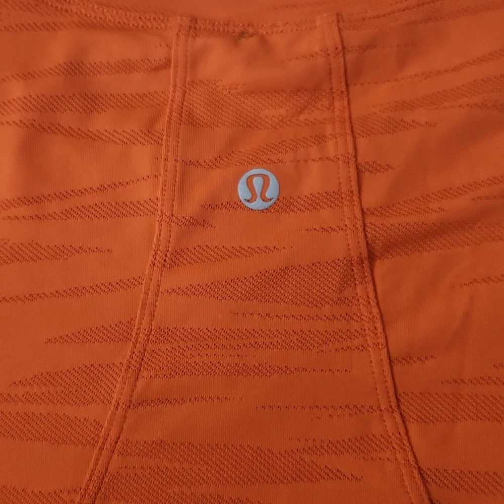 Lululemon Muscle Long Sleeve Shirt *Tiger Mesh Size 10 Warm Coral